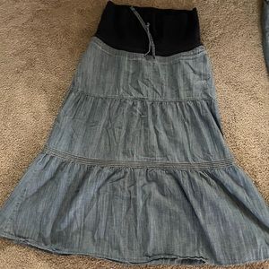 GAP Maternity Skirt